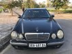 Mercedes-Benz E class E240 AT 2001 - Cần bán Mercedes E240 gia đình đời 2001, màu đen chính chủ, 188 triệu