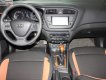 Hyundai i20 Active Active 1.4 AT 2017 - Bán Hyundai i20 Active 2017, màu trắng, xe nhập, số tự động