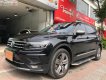 Volkswagen Tiguan   2017 - Bán Volkswagen Tiguan năm sản xuất 2017, màu đen, xe nhập, số tự động