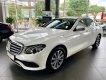 Mercedes-Benz E class 2018 - Bán Mercedes E200 đời 2018, màu trắng xe nguyên bản