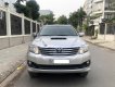 Toyota Fortuner 2015 - Toyota Fortuner 2.5 G, model 2015, màu bạc, nội thất màu kem, số sàn