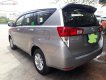 Toyota Innova 2018 - Cần bán gấp Toyota Innova năm sản xuất 2018, màu bạc, 695tr xe còn mới nguyên