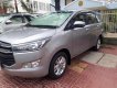 Toyota Innova 2018 - Cần bán gấp Toyota Innova năm sản xuất 2018, màu bạc, 695tr xe còn mới nguyên