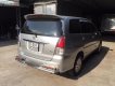 Toyota Innova 2010 - Bán Toyota Innova G MT năm 2010, màu bạc số sàn, giá 400tr