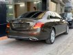 Mercedes-Benz E class Mercedes Benz E class E250 2017 - Cần bán gấp Mercedes E250 năm sản xuất 2017, màu nâu