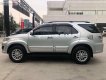 Toyota Fortuner 2012 - Bán Toyota Fortuner 2012, màu xám số tự động xe còn mới lắm