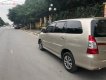 Toyota Innova   2015 - Bán Toyota Innova 2015, màu vàng xe còn mới lắm