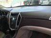 Cadillac SRX 2011 - Cần bán lại xe Cadillac SRX sản xuất năm 2011, màu trắng, xe nhập chính hãng