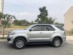 Toyota Fortuner 2015 - Cần bán Toyota Fortuner máy dầu model 2014 màu bạc