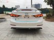 Hyundai Elantra   2017 - Bán xe Hyundai Elantra năm sản xuất 2017, màu trắng xe còn mới lắm