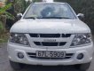 Isuzu Hi lander V-spec 2.5 MT 2005 - Cần bán gấp Isuzu Hi lander V-spec 2.5 MT sản xuất 2005, màu trắng xe gia đình, giá tốt