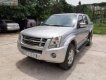 Isuzu Dmax 2010 - Cần bán xe Isuzu Dmax năm sản xuất 2010, màu bạc số sàn xe còn mới lắm