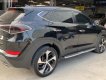 Hyundai Tucson   2017 - Bán ô tô Hyundai Tucson sản xuất 2017, màu đen số tự động, giá tốt xe còn mới lắm
