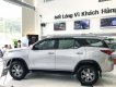 Toyota Fortuner 2019 - Bán xe Toyota Fortuner 2.4 MT đời 2019, giá tốt