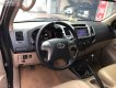 Toyota Hilux 2013 - Bán xe Toyota Hilux 2013, màu đen, số sàn