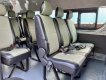 Toyota Hiace 2017 - Cần bán Toyota Hiace 2017, màu bạc, nhập khẩu