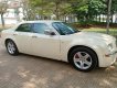 Chrysler 300C 2009 - Bán ô tô Chrysler 300C đời 2009, màu kem (be), nhập khẩu nguyên chiếc giá cạnh tranh