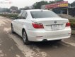 BMW 5 Series 2009 - Cần bán gấp BMW 5 Series đời 2009, màu trắng, nhập khẩu số tự động, 555 triệu