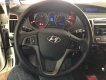 Hyundai i20 2013 - Cần bán xe Hyundai i20 năm 2013, màu trắng, nhập khẩu nguyên chiếc 