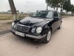 Mercedes-Benz E class 2001 - Cần bán gấp Mercedes sản xuất 2001, màu đen, giá tốt