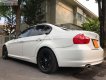 BMW 3 Series 2011 - Bán BMW 3 Series sản xuất năm 2011, màu trắng số tự động, giá 423tr