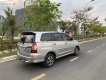 Toyota Innova 2016 - Bán Toyota Innova năm sản xuất 2016, màu bạc, 560tr