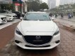 Mazda 3 2.0L Premium 2019 - Cần bán lại xe Mazda 3 2.0L Premium sản xuất năm 2019, màu trắng