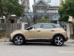 Peugeot 3008    2019 - Cần bán xe Peugeot 3008 năm sản xuất 2019, màu vàng