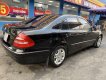 Mercedes-Benz E class  E280 2005 - Cần bán gấp Mercedes E280 đời 2005, màu đen xe gia đình, giá chỉ 350 triệu