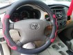 Toyota Innova V 2011 - Cần bán gấp Toyota Innova V năm 2011, màu bạc 