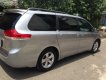 Toyota Sienna   2011 - Bán Toyota Sienna AT sản xuất năm 2011, màu bạc còn mới, giá tốt