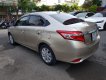 Toyota Vios 2015 - Bán Toyota Vios E MT sản xuất 2015, màu vàng số sàn, giá 385tr