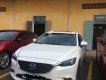 Mazda 6 Luxury 2.0 AT 2019 - Cần bán gấp Mazda 6 Luxury 2.0 AT đời 2019, màu trắng, giá 856tr