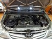 Toyota Innova 2009 - Bán xe Toyota Innova đời 2009, màu bạc, 303tr