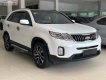 Kia Sorento 2.2 DAT Premium 2019 - Cần bán Kia Sorento 2.2 DAT Premium năm sản xuất 2019, màu trắng số tự động, giá tốt