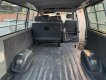 Toyota Hiace Van 2.4 2004 - Cần bán gấp Toyota Hiace năm sản xuất 2004, màu hồng, giá chỉ 135 triệu