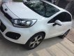 Kia Rio 1.4 AT 2013 - Cần bán lại xe Kia Rio 1.4 AT đời 2013, màu trắng, nhập khẩu nguyên chiếc chính chủ, giá chỉ 398 triệu