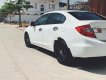 Honda Civic 2015 - Bán xe Honda Civic đời 2015, màu trắng xe gia đình, giá 505tr