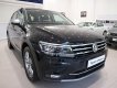 Volkswagen Tiguan Allspace   2018 - Hỗ trợ giao xe tận nhà - Khi mua Volkswagen Tiguan Allspace sản xuất 2018, màu trắng