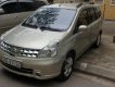 Nissan Grand livina 2011 - Bán xe Nissan Grand livina năm 2011, màu bạc như mới