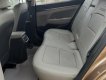 Hyundai Elantra 1.6 MT 2017 - Cần bán xe Hyundai Elantra 1.6 MT năm 2017 xe gia đình, giá tốt