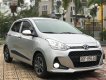 Hyundai Grand i10 1.2 AT 2018 - Bán Hyundai Grand i10 1.2 AT năm sản xuất 2018, màu bạc còn mới, giá 389tr