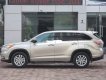 Toyota Highlander  LE 2.7 2014 - Bán Toyota Highlander LE 2.7 năm sản xuất 2014, màu bạc số tự động