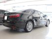 Toyota Camry   2018 - Cần bán gấp Toyota Camry 2.0E sản xuất năm 2018, màu đen, 880tr