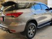 Toyota Fortuner 2019 - Bán xe Fortuner dầu tự động, màu trắng 2019