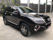 Toyota Fortuner V 4x2 2017 - Cần bán lại xe Toyota Fortuner V 4x2 đời 2017, màu nâu, nhập khẩu