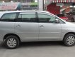 Toyota Innova 2010 - Cần bán xe Toyota Innova đời 2010, màu bạc, giá 365tr