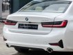 BMW 3 Series 2020 - Bán nhanh với chiếc BMW 3 Series 330i, sản xuất 2020, có sẵn xe, giao nhanh toàn quốc