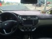 Kia Rio 2016 - Bán ô tô Kia Rio 2016, màu bạc xe gia đình