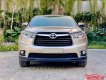 Toyota Highlander 2016 - Xe chính chủ bán Toyota Highlander LE 2.7L 2016 màu vàng cát, nội thất kem, nhập khẩu